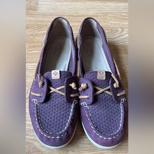 Sperry’s wine color - Size 7.5